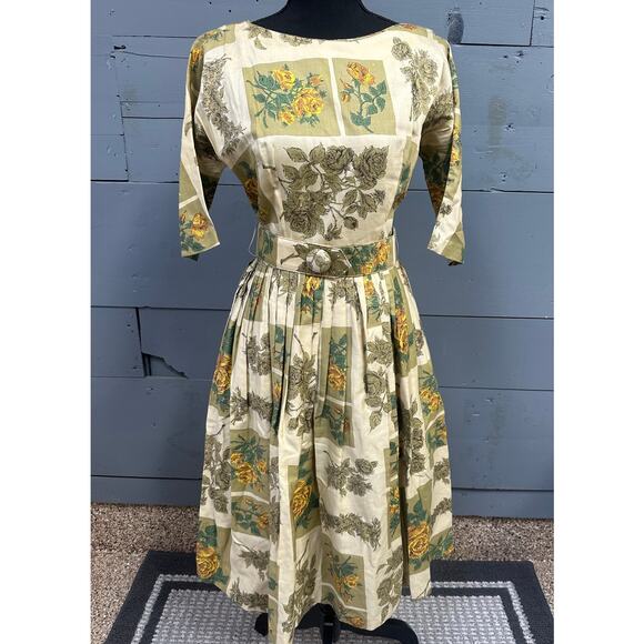 Source Unknown Dresses & Skirts - 1950's Vintage Pleated Floral Dress with Belt